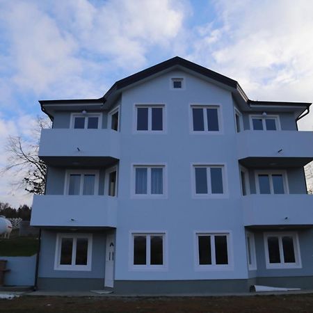 Fruskogorska Idila Apartmani Vrdnik Ngoại thất bức ảnh
