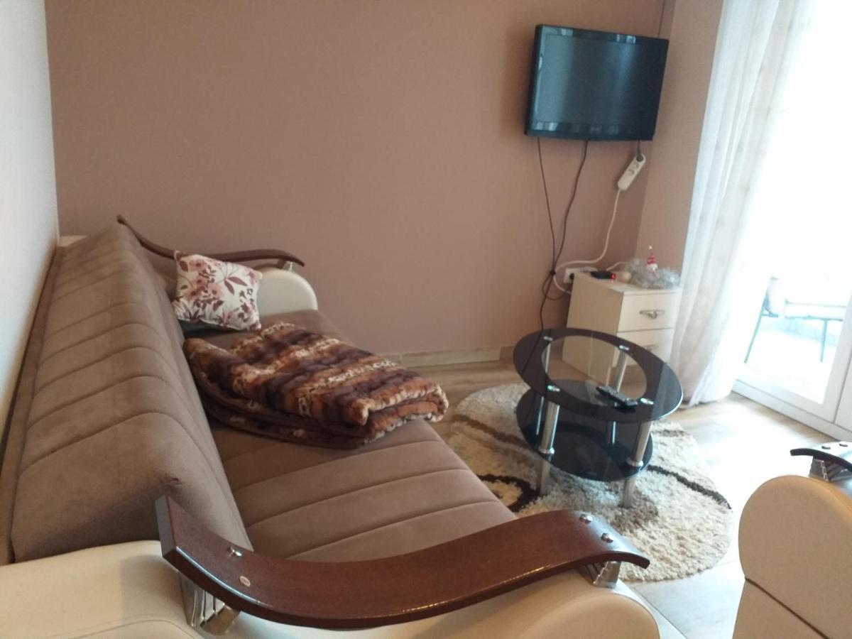 Fruskogorska Idila Apartmani Vrdnik Ngoại thất bức ảnh