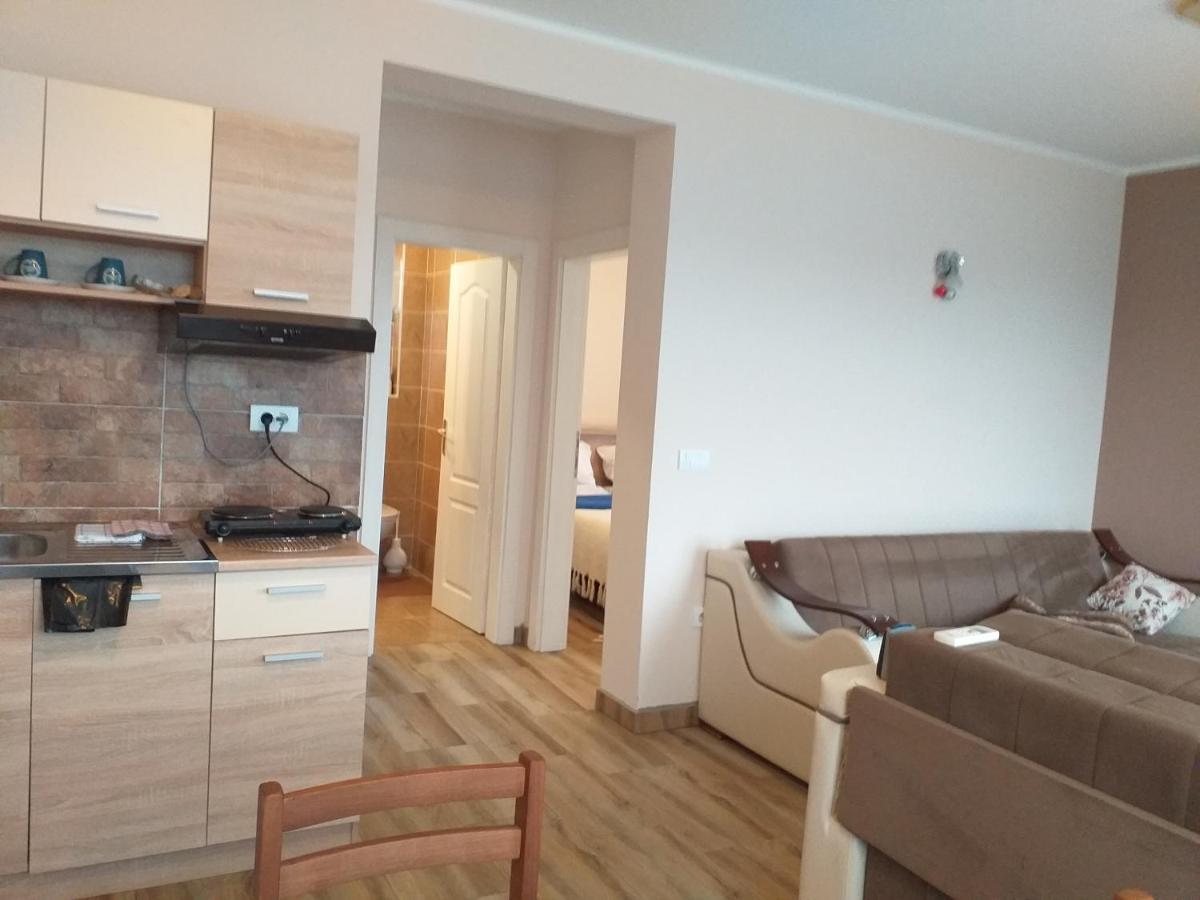 Fruskogorska Idila Apartmani Vrdnik Ngoại thất bức ảnh