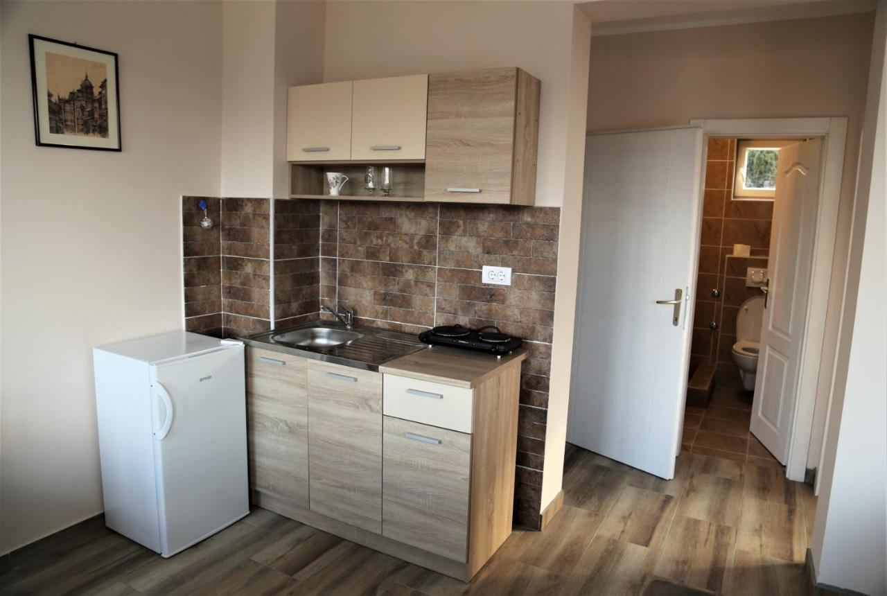 Fruskogorska Idila Apartmani Vrdnik Ngoại thất bức ảnh